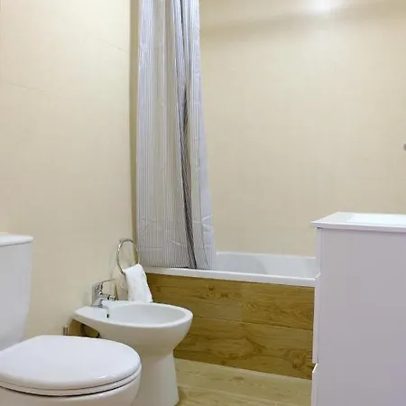 Pequena Casa T1 Com Cozinha E Pátio Privado Apartamento Seia
