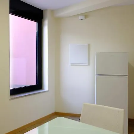 Pequena Casa T1 Com Cozinha E Pátio Privado Apartamento